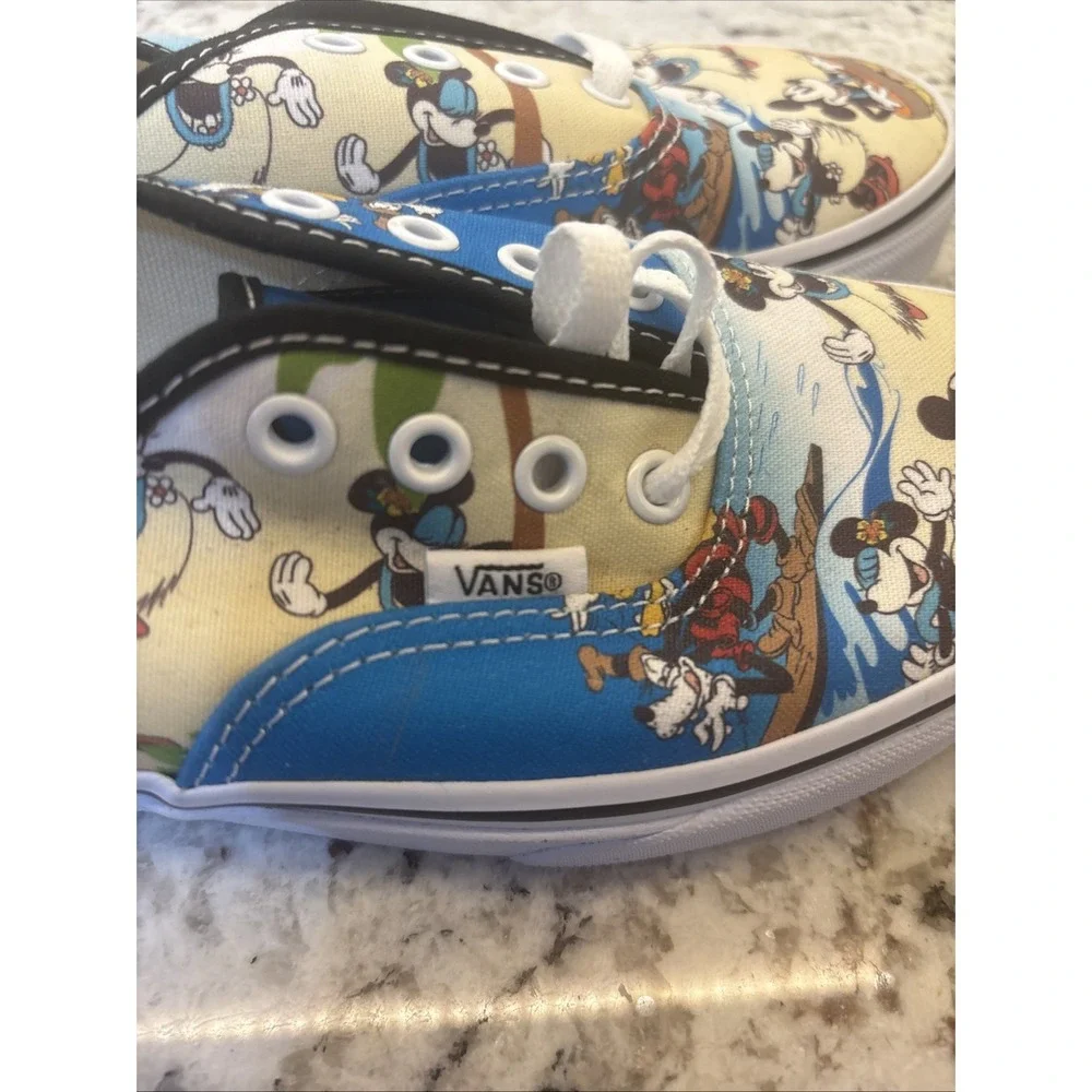 Vans X Disney Rare‎ Hawaiian Aloha Mickey Minnie Mouse M6 L7.5 limited Addition